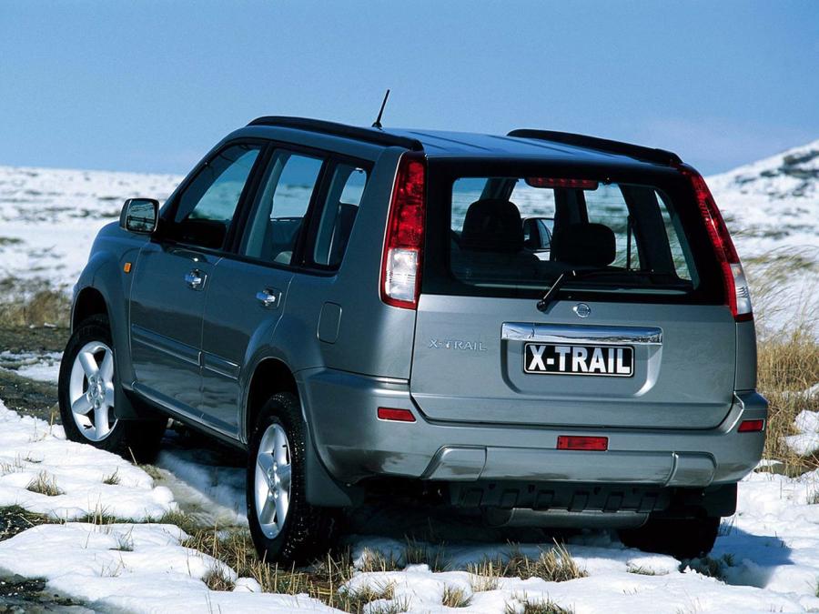  Nissan X-Trail 2001 года  (UK) (фото 15 из 26)
